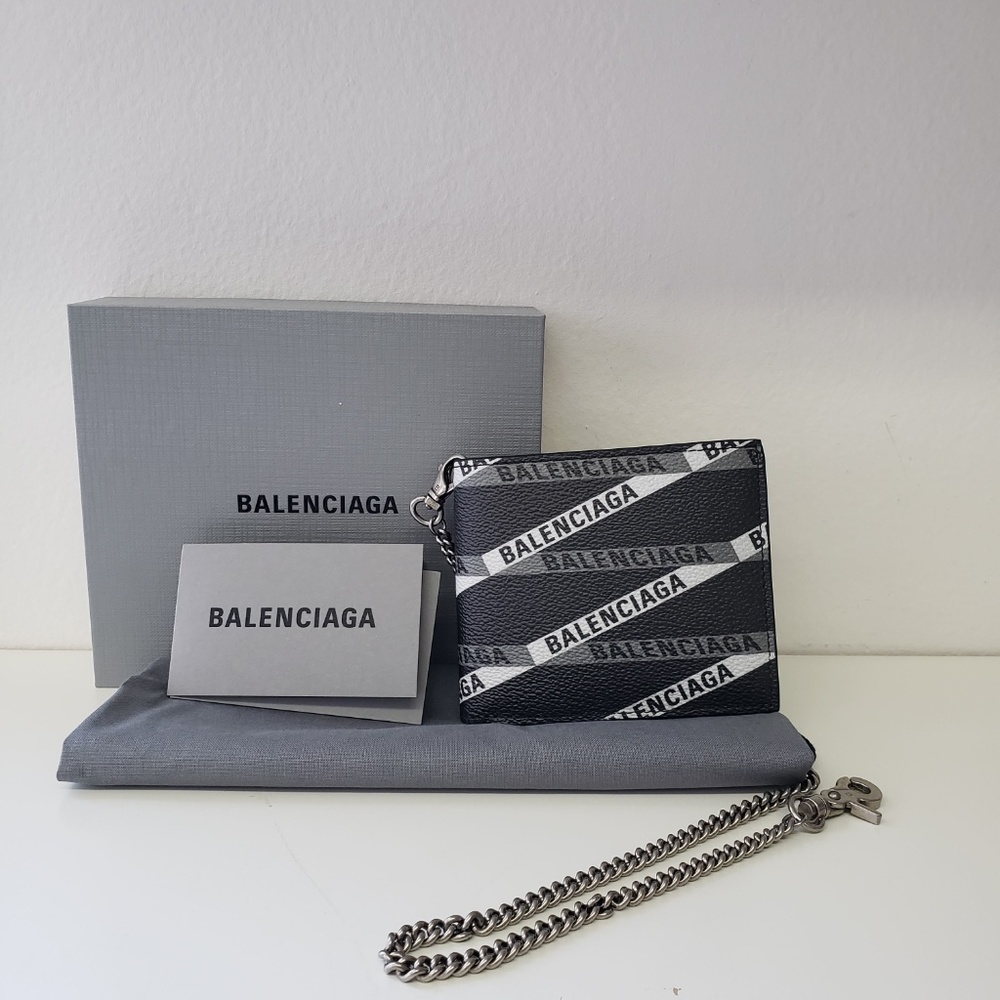 Balenciaga Black St. Losange Chain Wallet - Picture 7 of 8